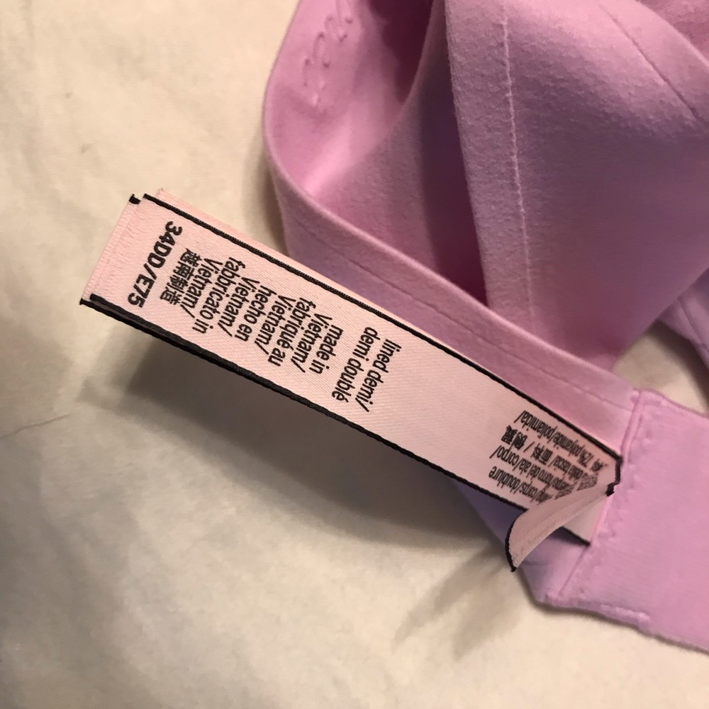 Victoria’s Secret Incredible Demi Bra